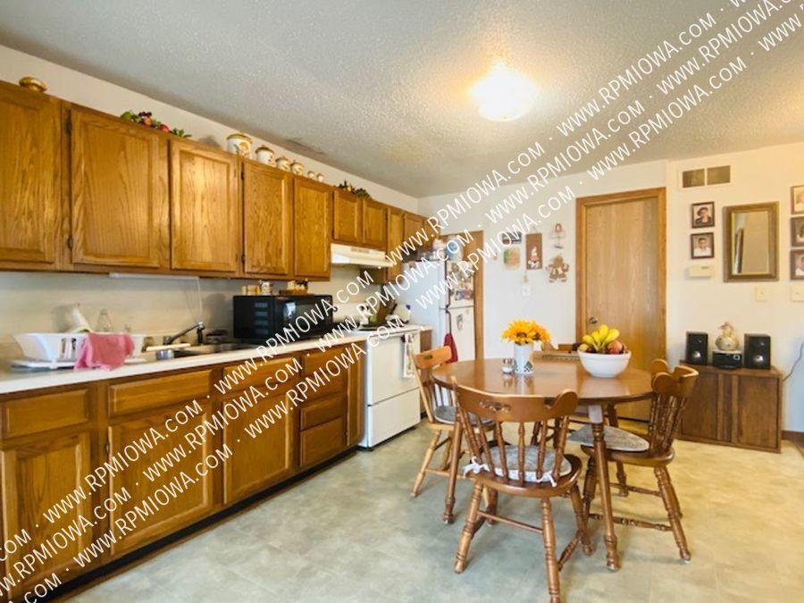 511 Carmichael Street, Jewell, IA 50130 Real Property Management Iowa