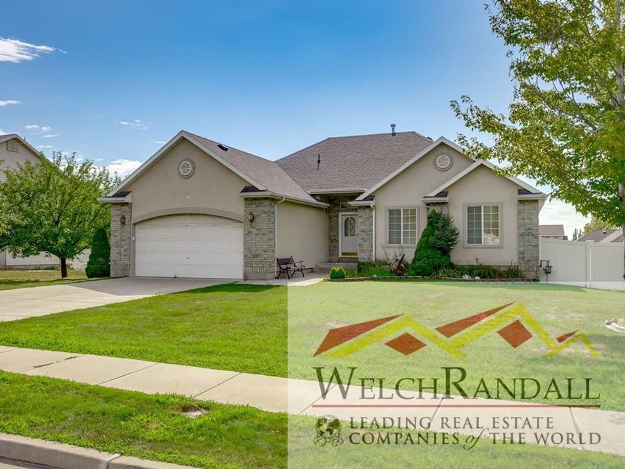 1137 North 1000 West, Clinton, UT 84015 Welch Randall Property Management