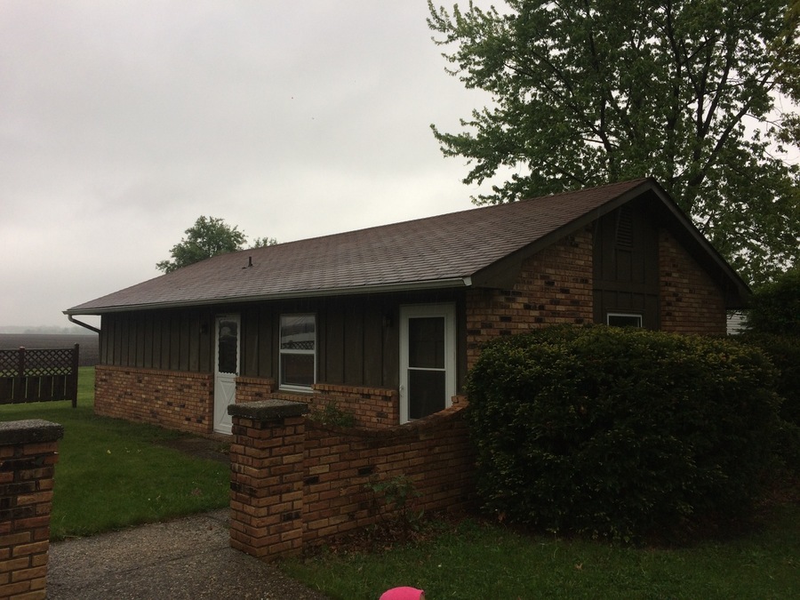 104 S Oak Street Apartment B, Fairmount, IL 61841 Zindars Property