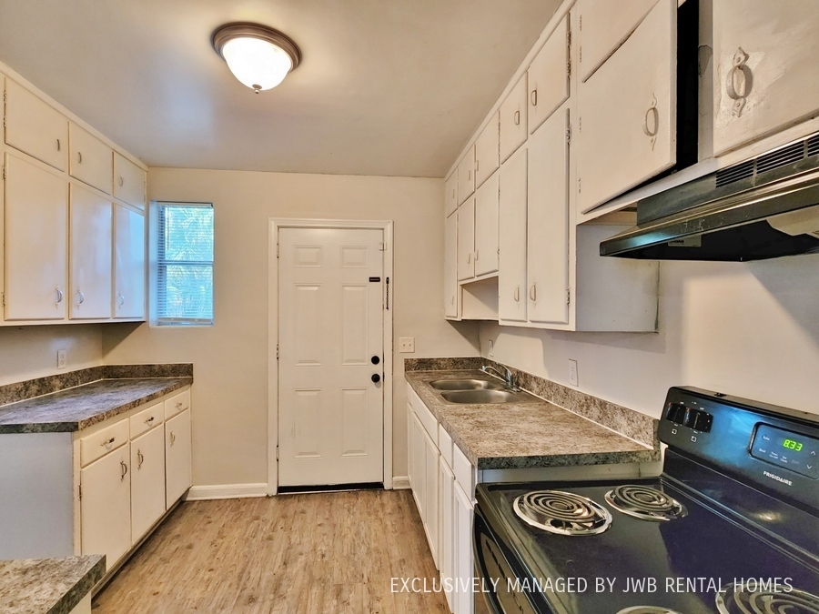 5741 Merrill Rd, Jacksonville, FL 32211 SEARCH AVAILABLE HOMES