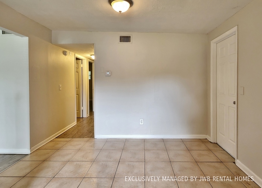 3142 Mecca St, Jacksonville, FL 32209 SEARCH AVAILABLE HOMES