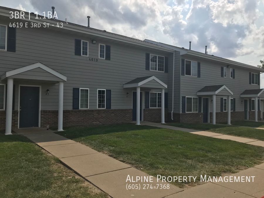 4619 E 3rd St 43, Sioux Falls, SD 57110 Alpine Property Management