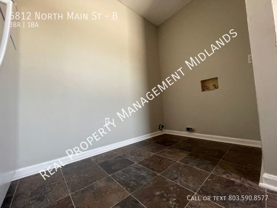 5812 North Main St B, Columbia, SC 29203 Real Property Management