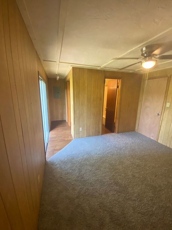 561 E. Ross Lane Apt D2, Danville, IL 61832 Zindars Property