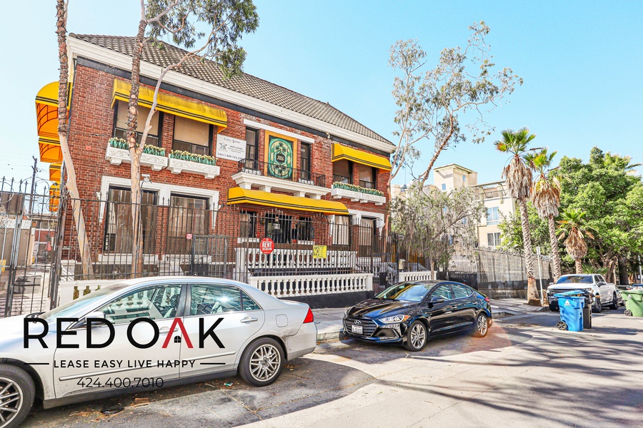 2816 Sunset Place 204, los Angeles, CA 90026 Red Oak