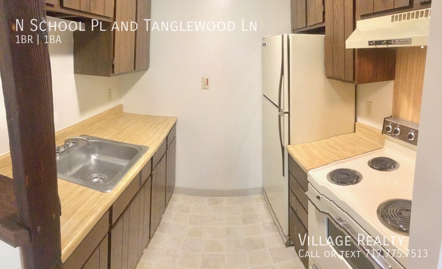 N School Pl and Tanglewood Ln, Dallastown, PA 17313 Village Realty