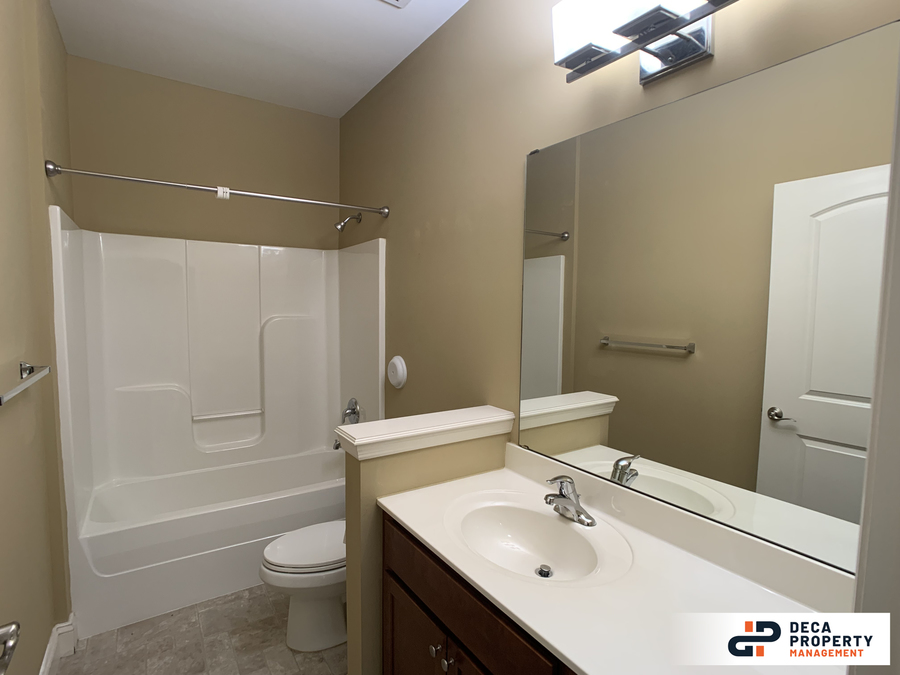 6411 Brookfield Court Dr Apt 106 6411.106, Saint Louis, MO 63129