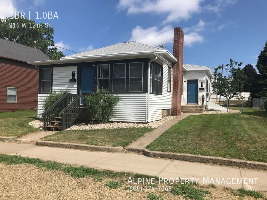 916 W 12th St, Sioux Falls, SD 57104 Alpine Property Management
