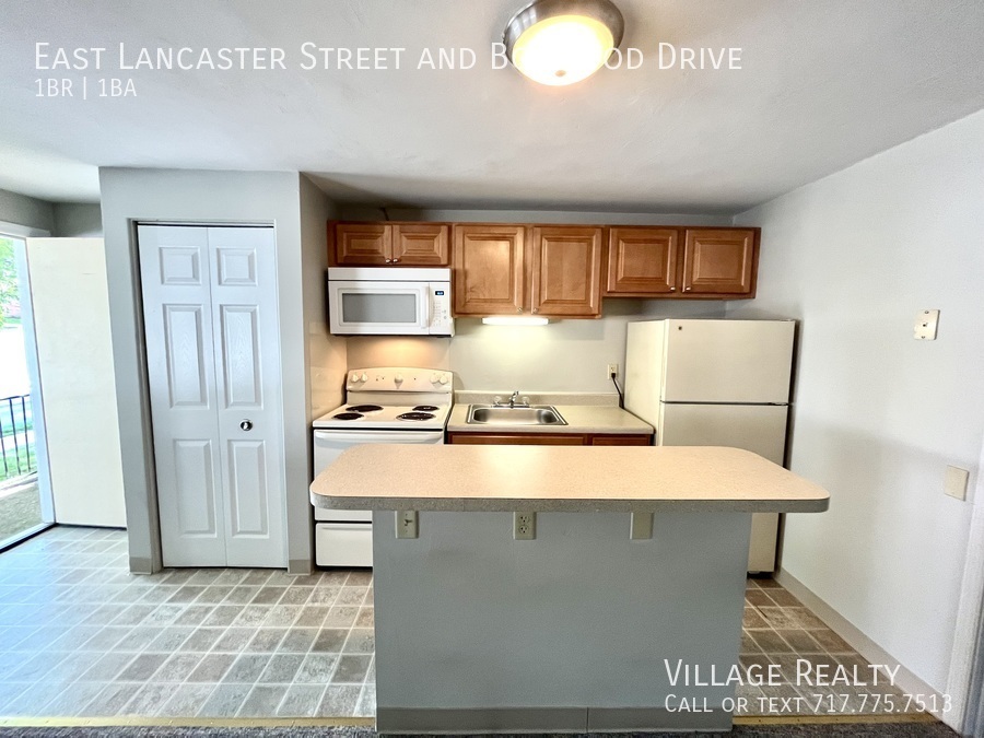 East Lancaster Street and Boxwood Drive, Red Lion, PA 17356 Village