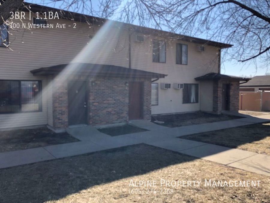 300 N Western Ave 2, Sioux Falls, SD 57104 Alpine Property Management