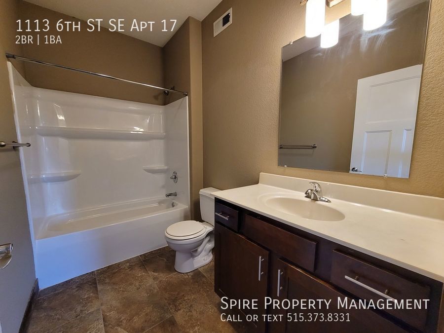 1113 6th ST SE Apt 17, Cedar Rapids, IA 52403 Spire Property Management