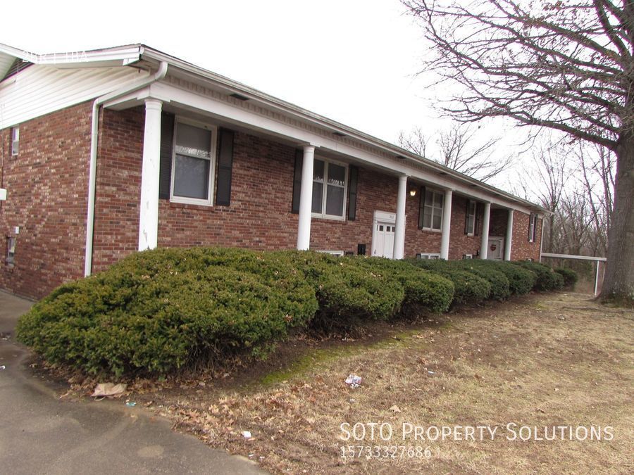 1907 Colonial Ln. Apt. C, Cape Girardeau, MO 63701 SOTO Property Solutions