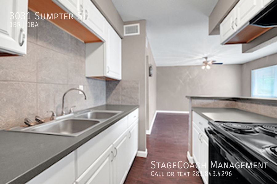 3031 Sumpter St, Houston, TX 77026 StageCoach Management