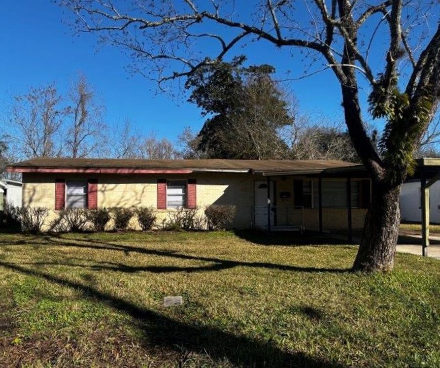 5331 Woodcrest Rd, Jacksonville, FL 32205