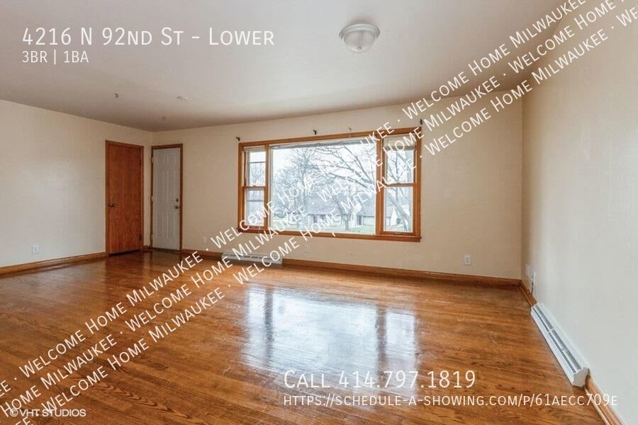 4216 N 92nd St Lower, Milwaukee, WI 53222 Home Milwaukee