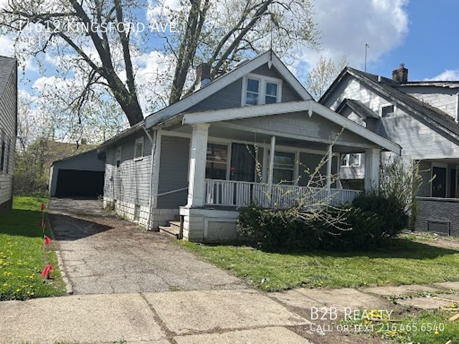 14612 Kingsford Ave., Cleveland, OH 44128 B2B Realty