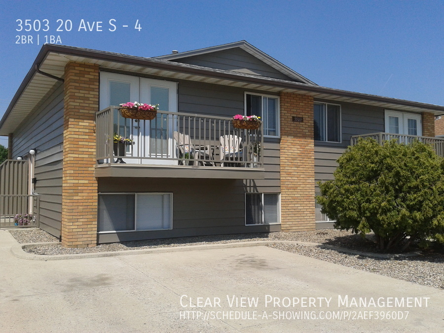 3503 20 Ave S 4, Lethbridge, AB T1K 1H1 Clear View Property