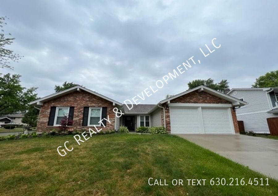 249 Hawthorne Dr, Bloomingdale, IL 60108 GC Realty & Development, LLC