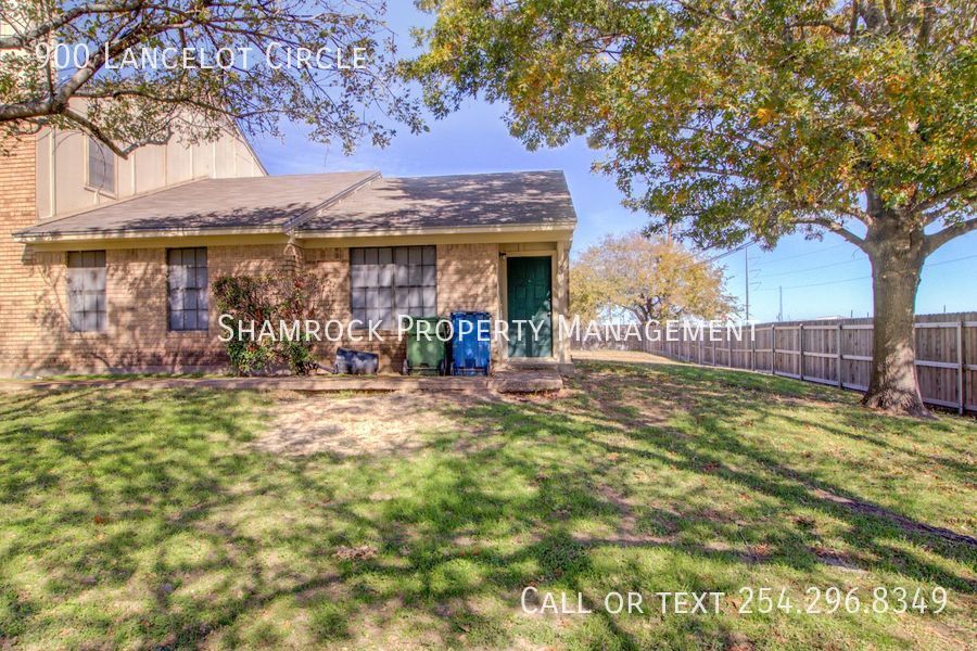 900 Lancelot Circle, Hewitt, TX 76643 Shamrock Property Management