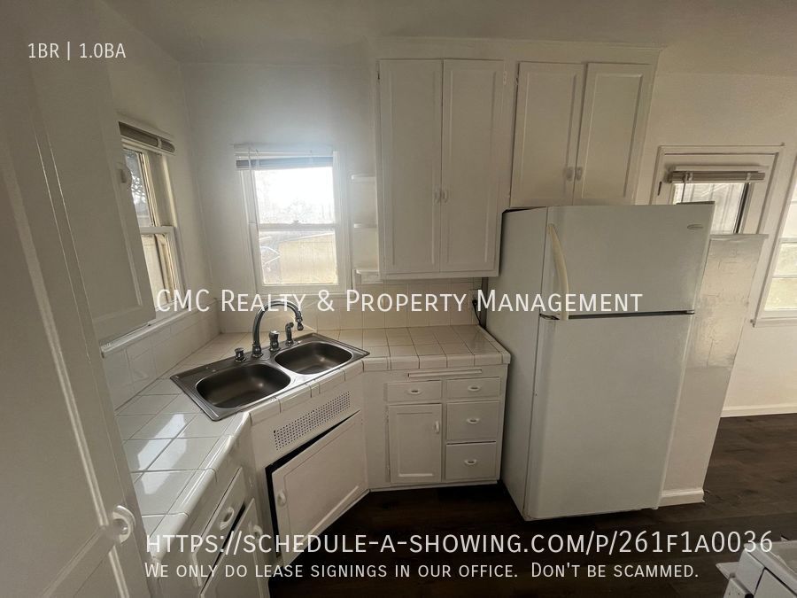 4423 1/2 N Bellflower Blvd, Long Beach, CA 90808 CMC Realty