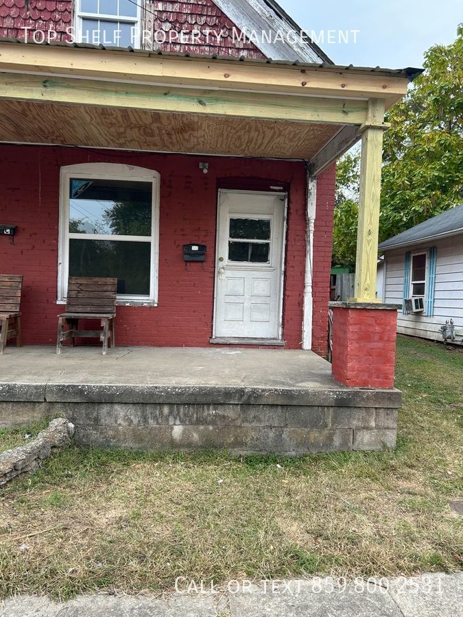 107 Ross St B, Nicholasville, KY 40356 Top Shelf Property Management