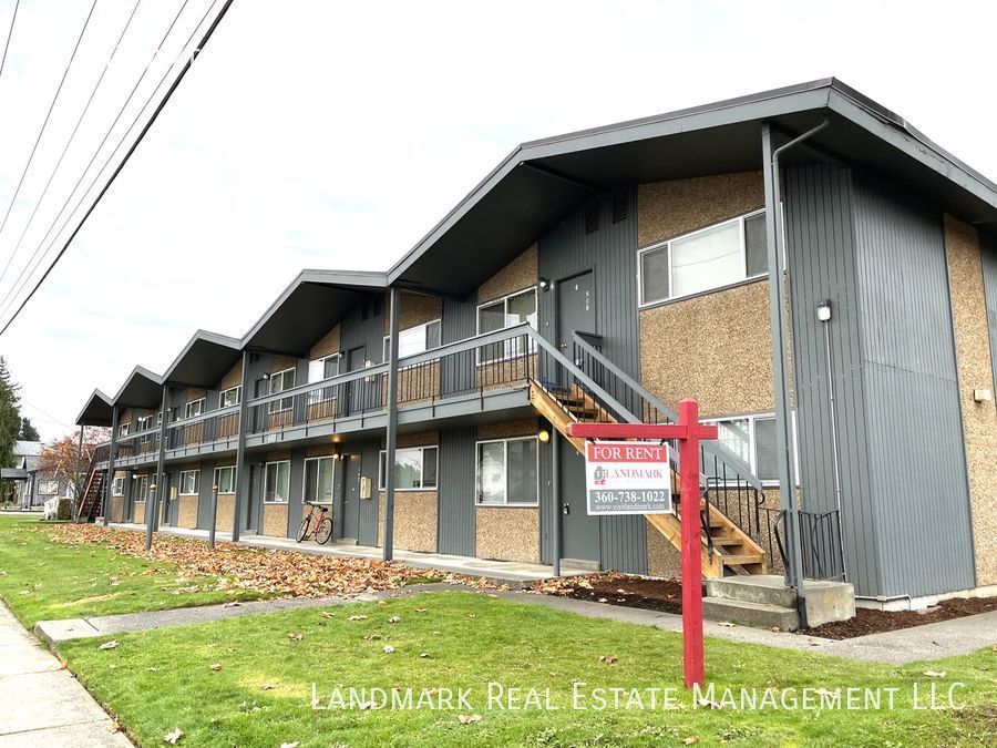 600 Drayton Street 104, Lynden, WA 98264 Landmark Real Estate