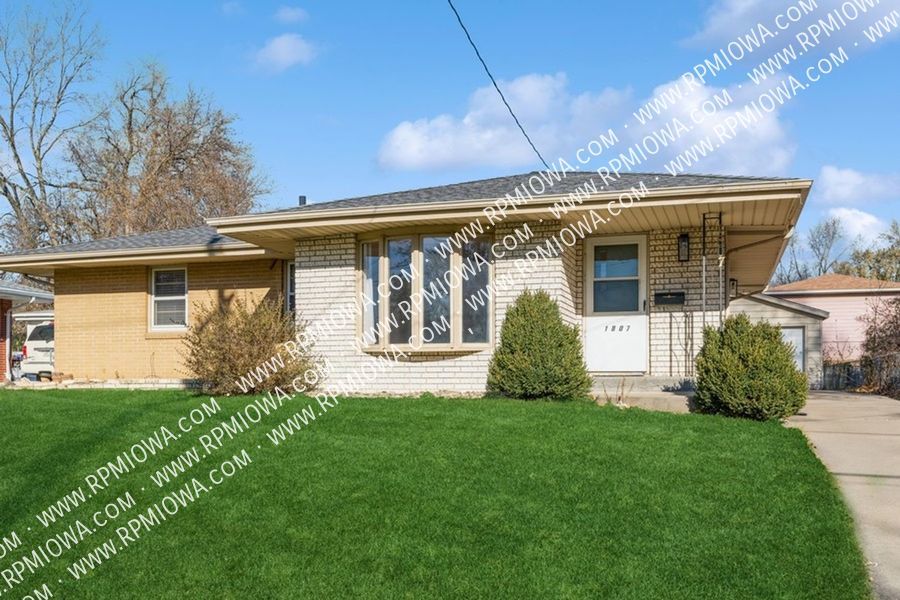 1807 Vine Street, West Des Moines, IA 50265 RPM Iowa
