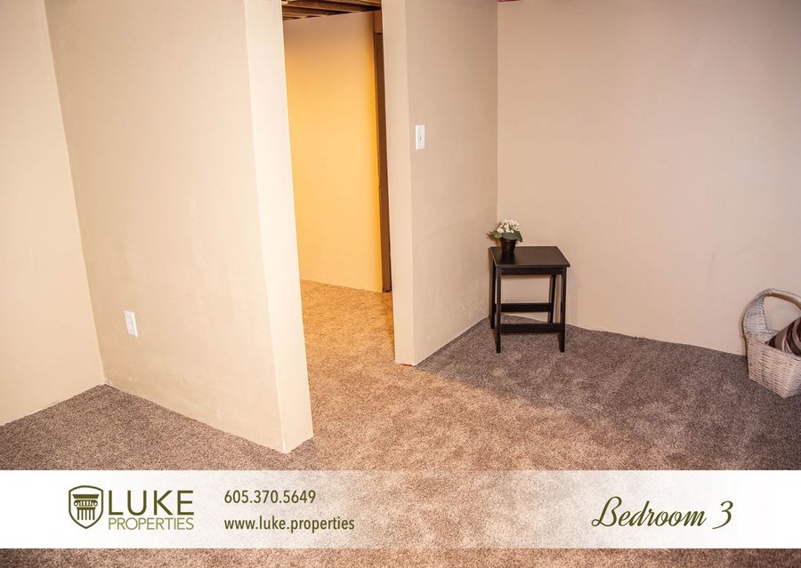 1104 S Van Eps Ave, Sioux Falls, SD 57105 Luke Properties, LLC