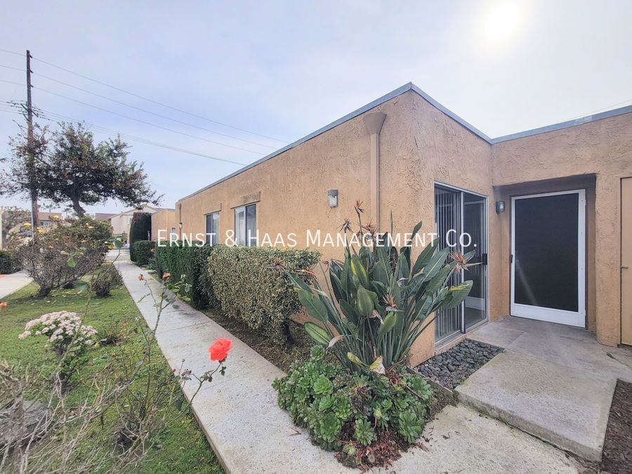 2105 Huntington St. B, Huntington Beach, CA 92648 Ernst & Haas