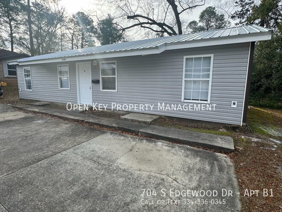 704 S Edgewood Dr Apt B1, Dothan, AL 36301 Open Key Property Management