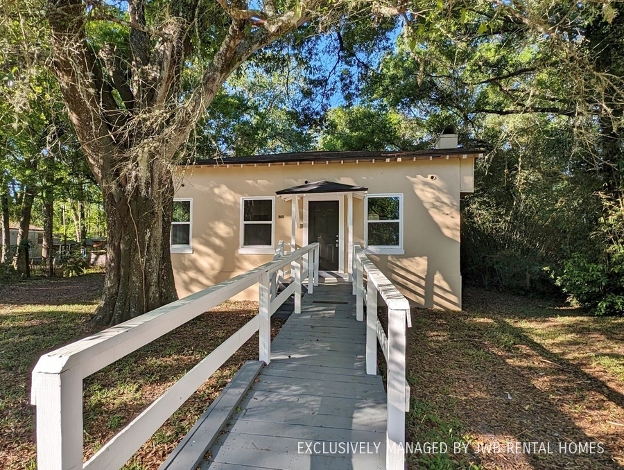 8264 MoncriefDinsmore Rd, Jacksonville, FL 32219 SEARCH AVAILABLE HOMES