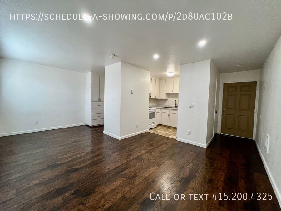 3270 Del Monte Blvd 103, Marina, CA 93933 C&C Property Management