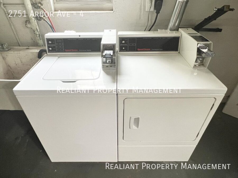 2751 Arbor Ave 4, Cincinnati, OH 45209 Realiant Property Management