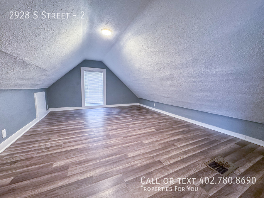 2928 S Street 2, Lincoln, NE 68503 Properties For You