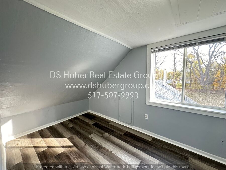 4615 Pleasant Grove Rd, Lansing, MI 48910 DS Huber Real Estate Group