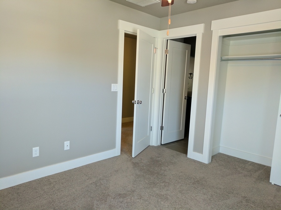 540 S Denver St 8, Salt Lake City, UT 84111 Real Property