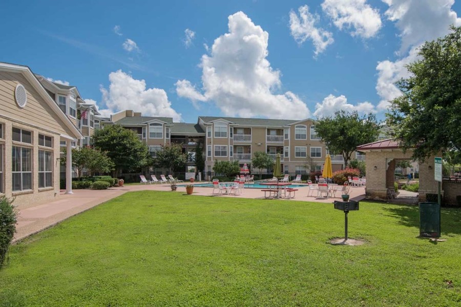 300 S Stagecoach Trl 2 Bedroom 1 Bathroom, San Marcos, TX 78666