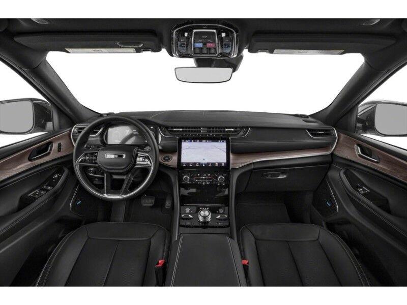 Used Jeep Grand Cherokee 2022 for sale in Stony Plain