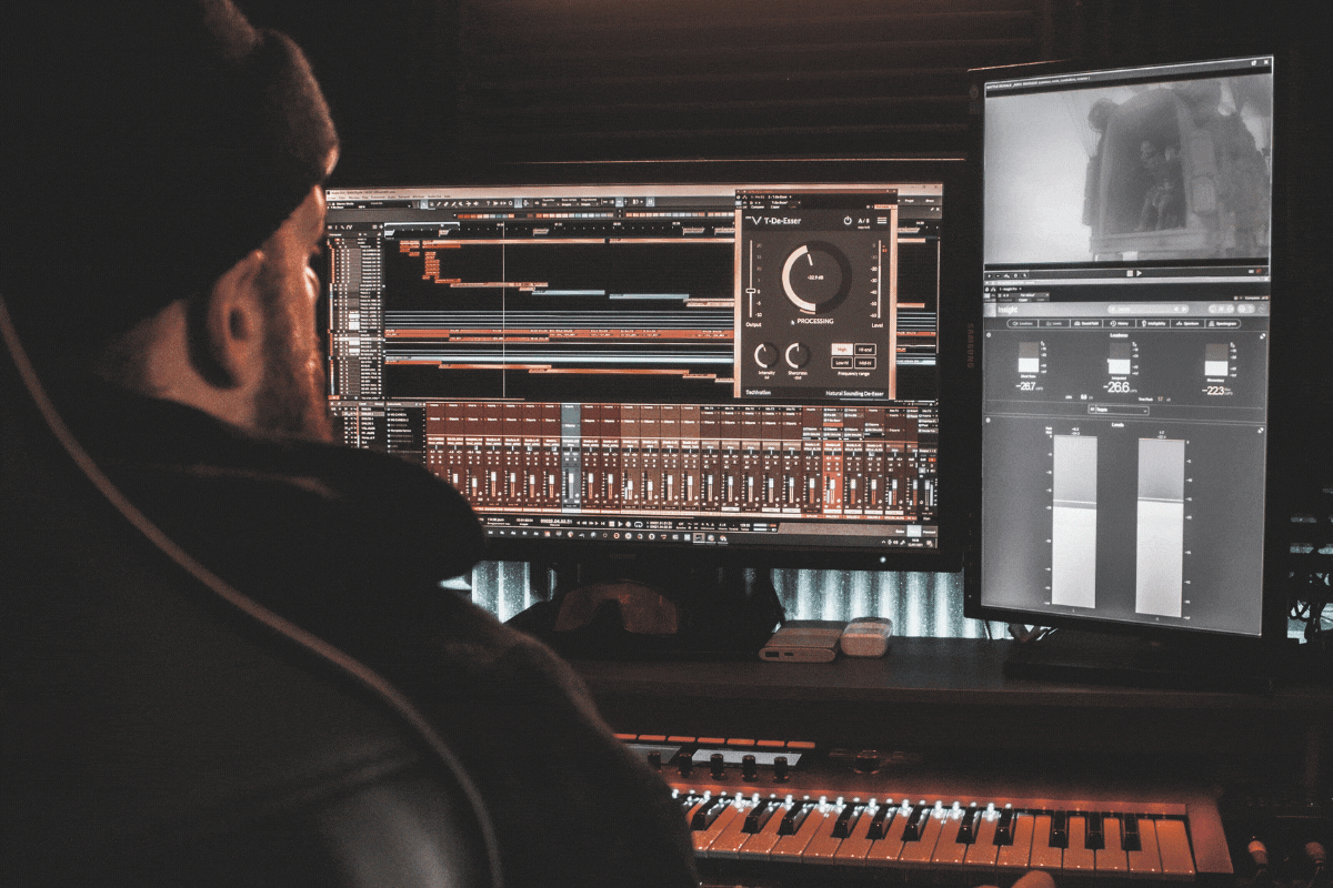 Music Mastering Engineer Career, Salary, Outlook Yellowbrick
