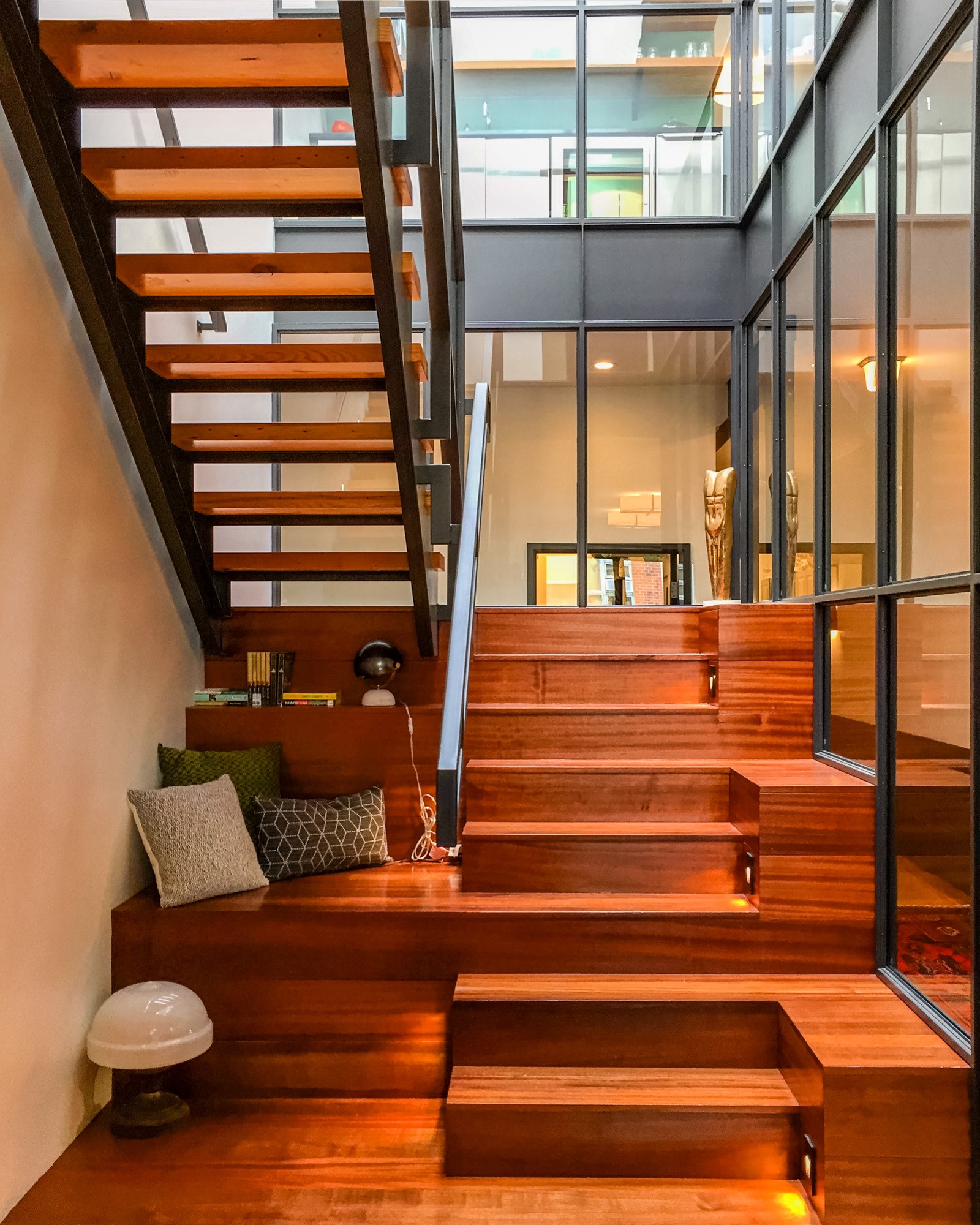 Publishing House Bed and Breakfast · Neighborhoods · Open