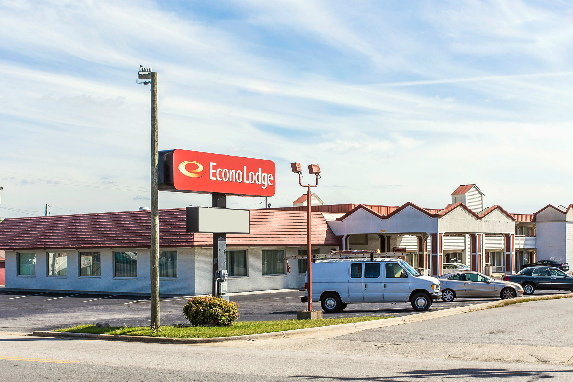 Discount Coupon for Econo Lodge Eden in Eden, North Carolina Save Money!