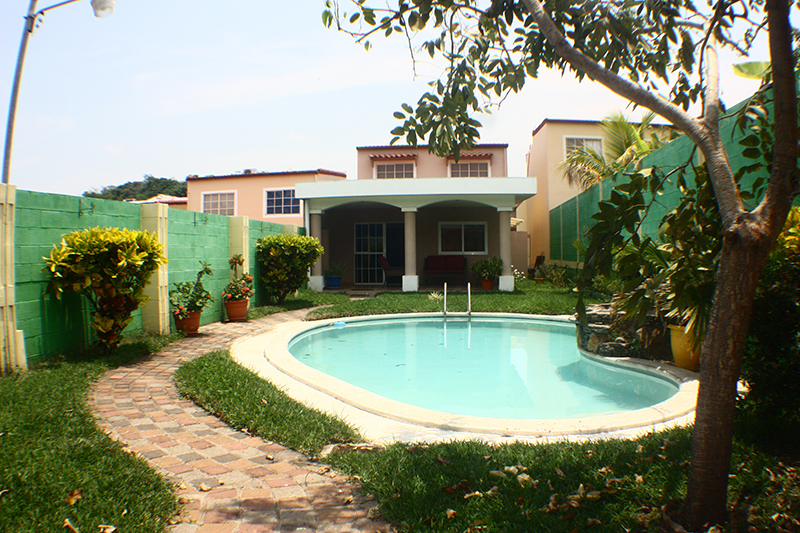 CASA RESIDENCIAL PALO ALTO EN ZARAGOZA CON PISCINA **rans