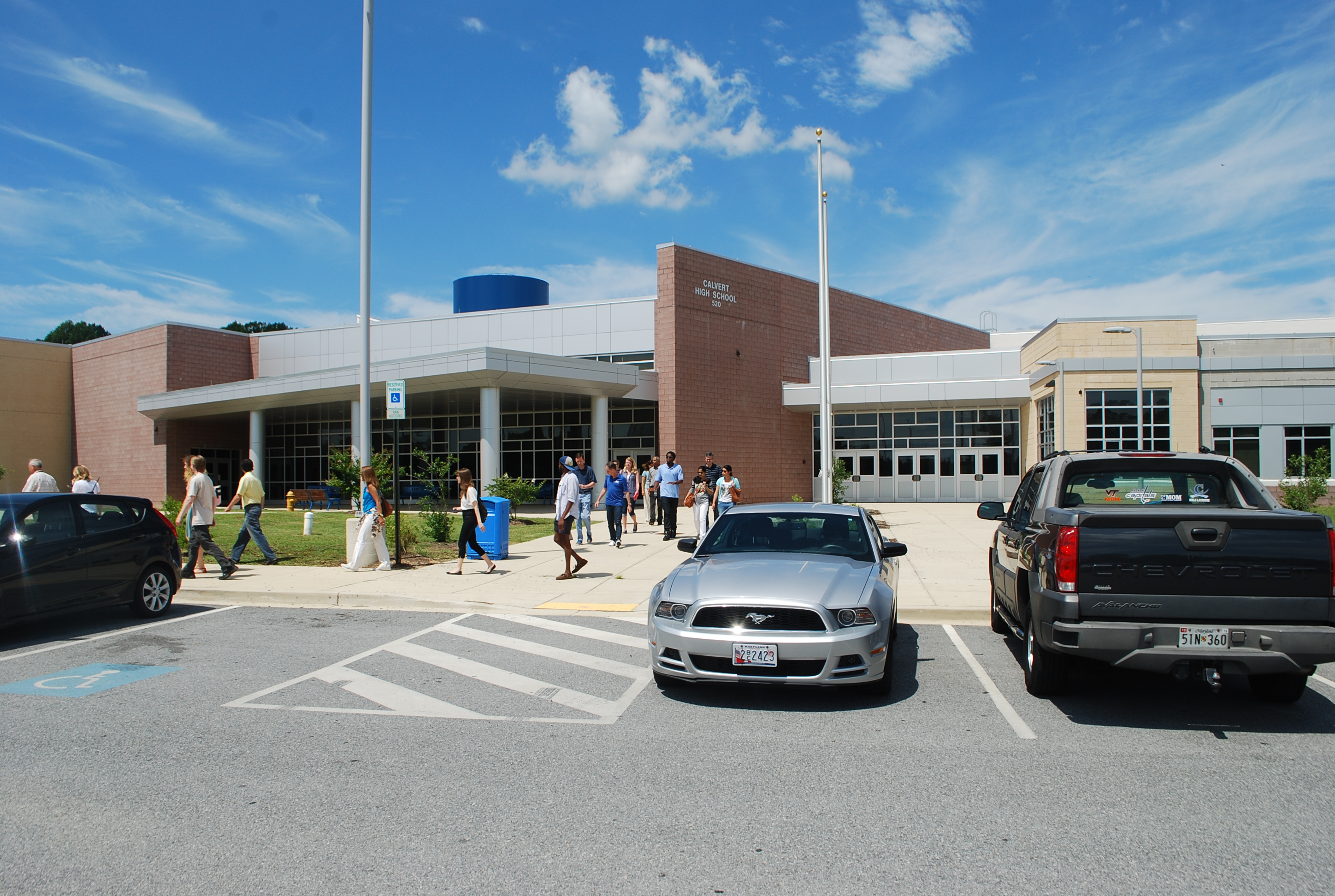SEI Tours Calvert High School Smolen • Emr • Ilkovitch Architects (SEI)