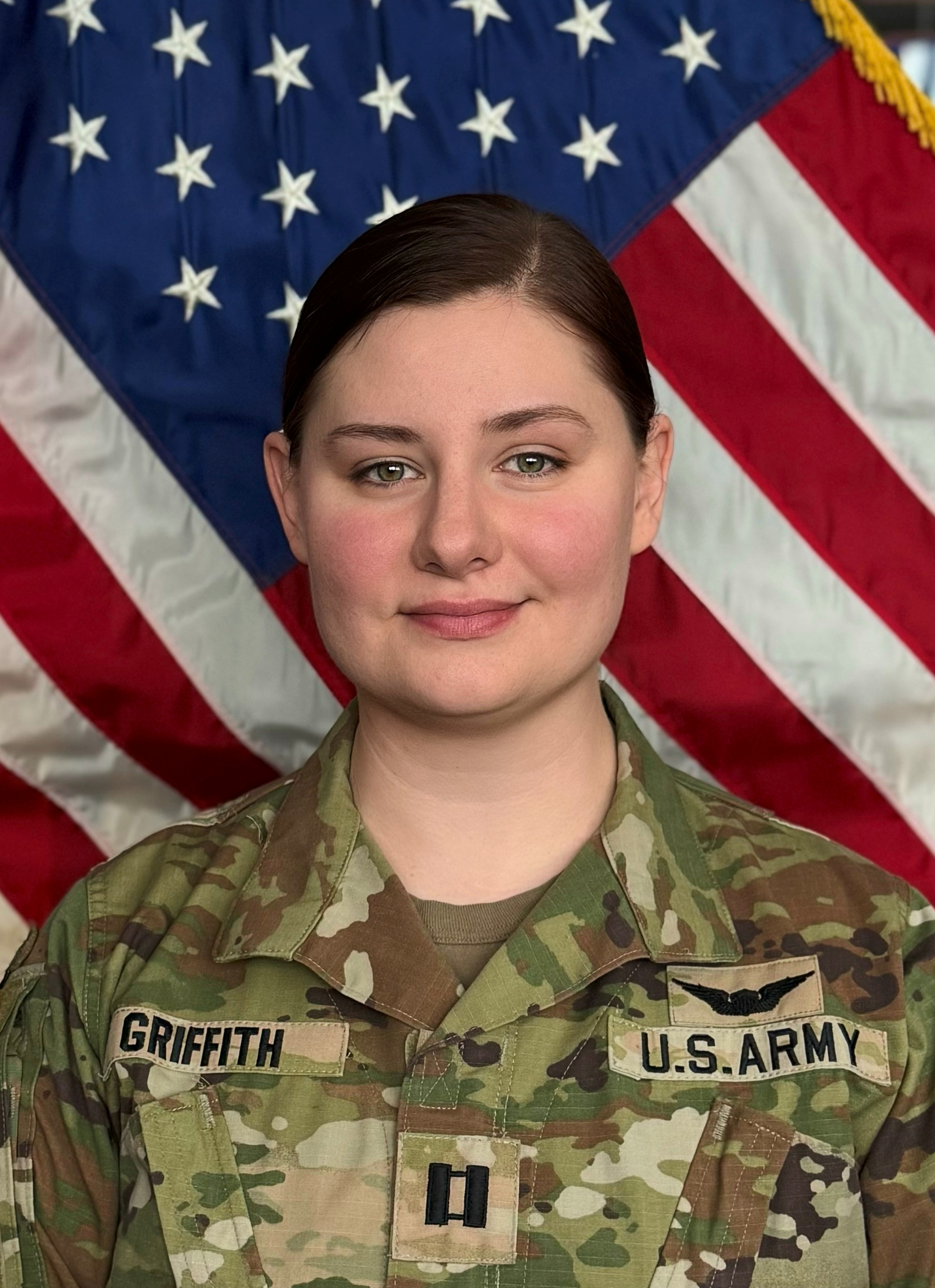 Colonie resident takes command of Army National Guard helicopter company(06)