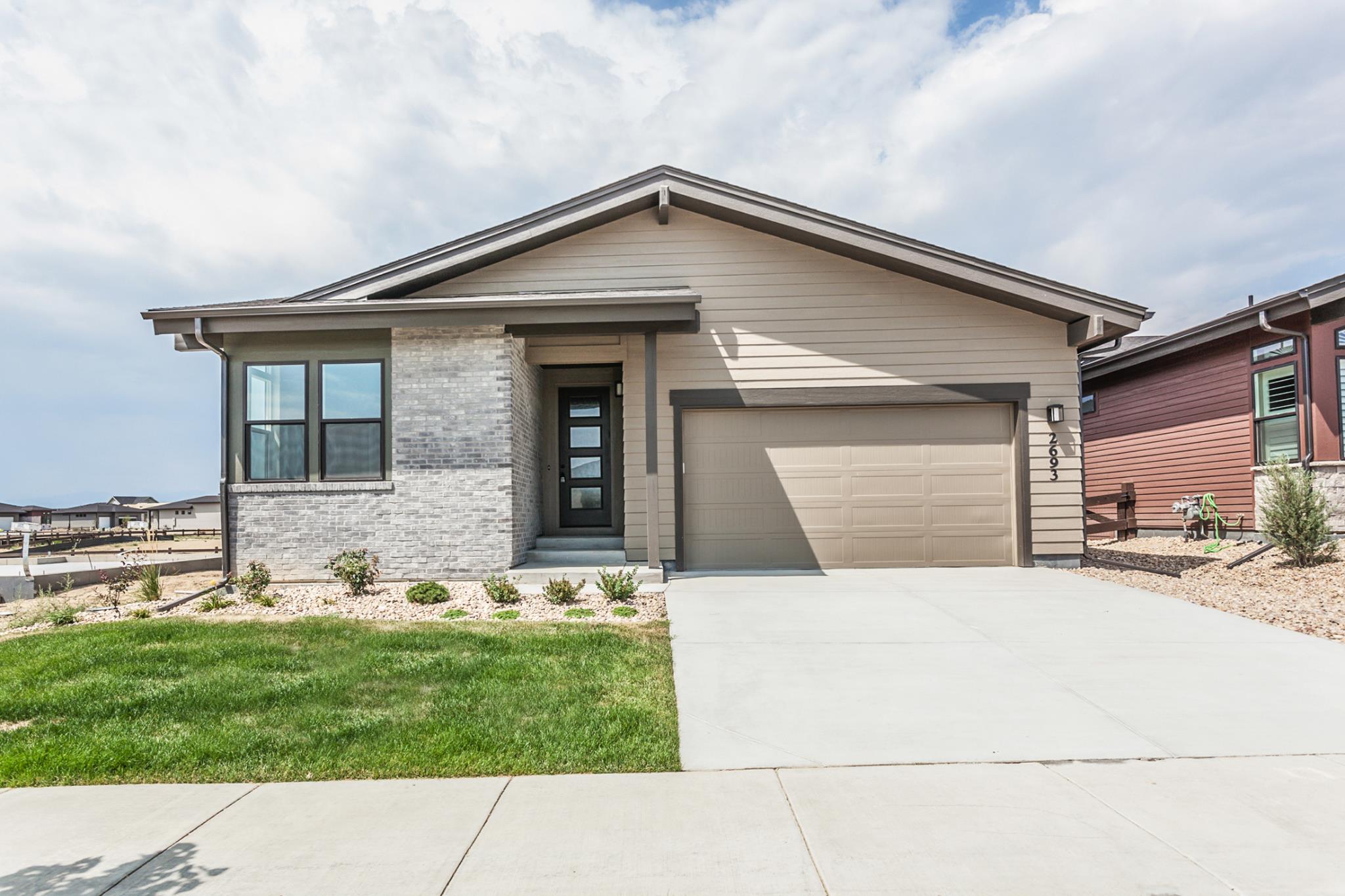 Pateros Creek Plan at Hartford Homes at The Retreat at WildWing in