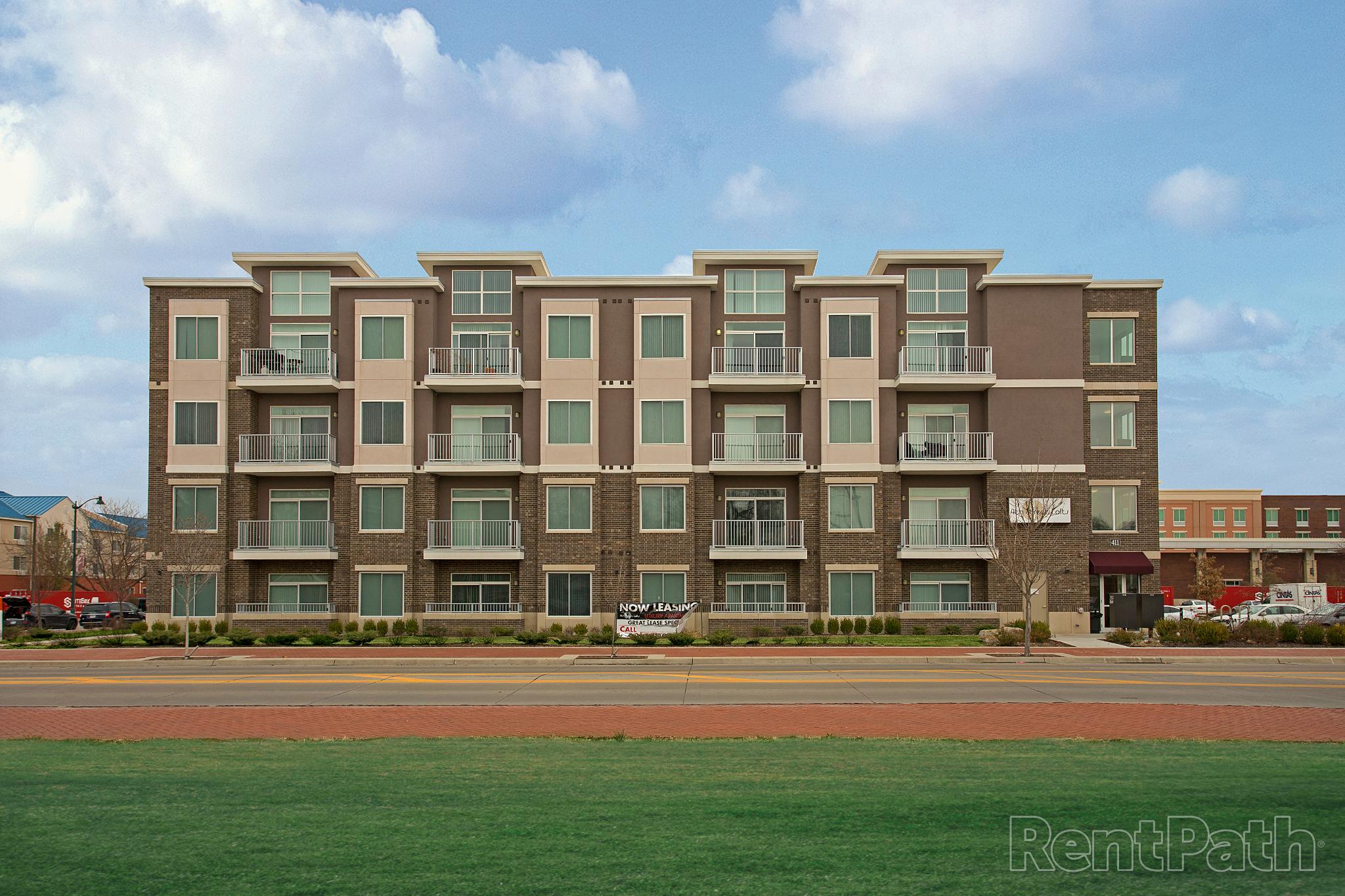 HCW Development 4th Street Lofts Manhattan, KS