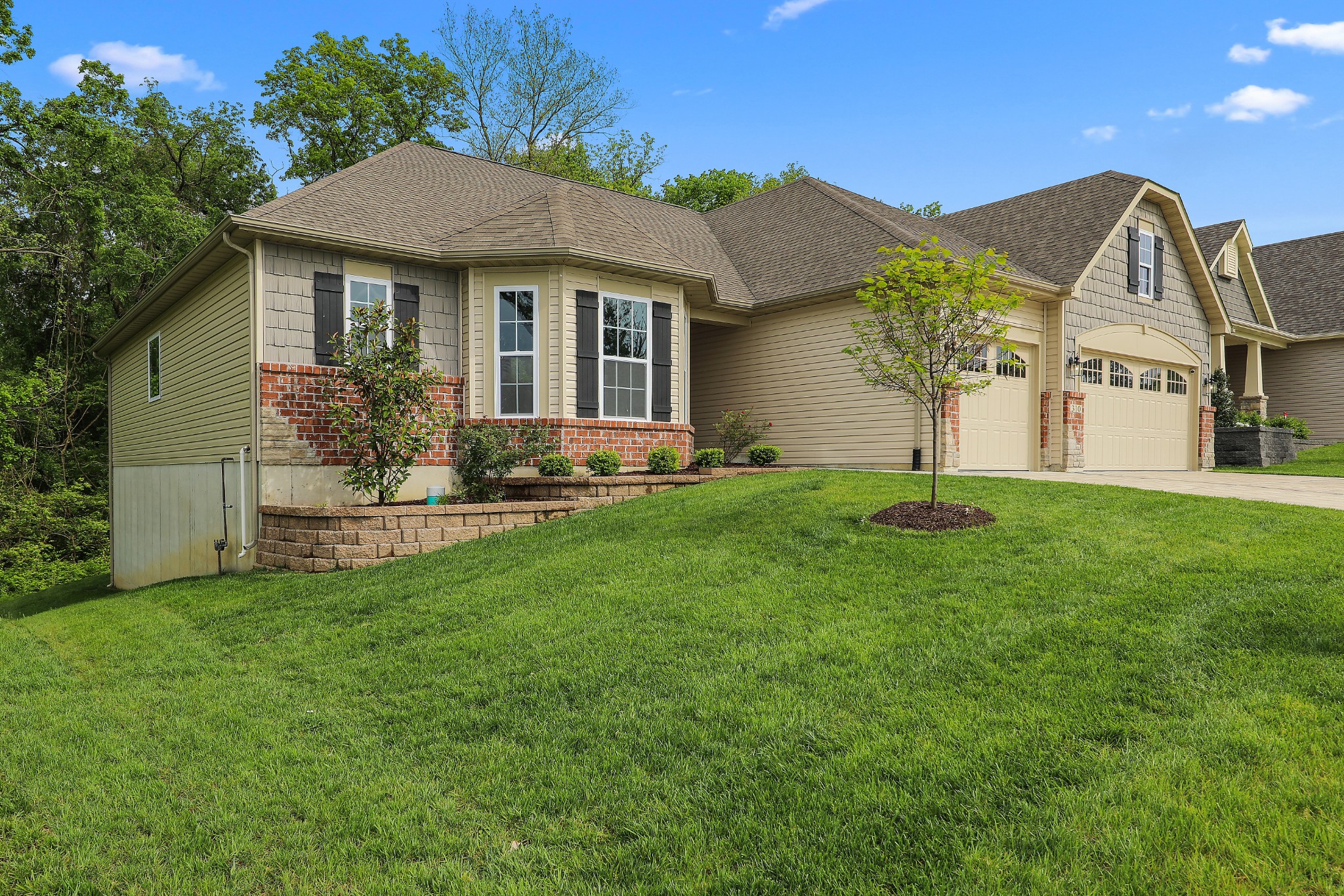 Steeple Hill Estates St. Louis New Homes Flower & Fendler Homes