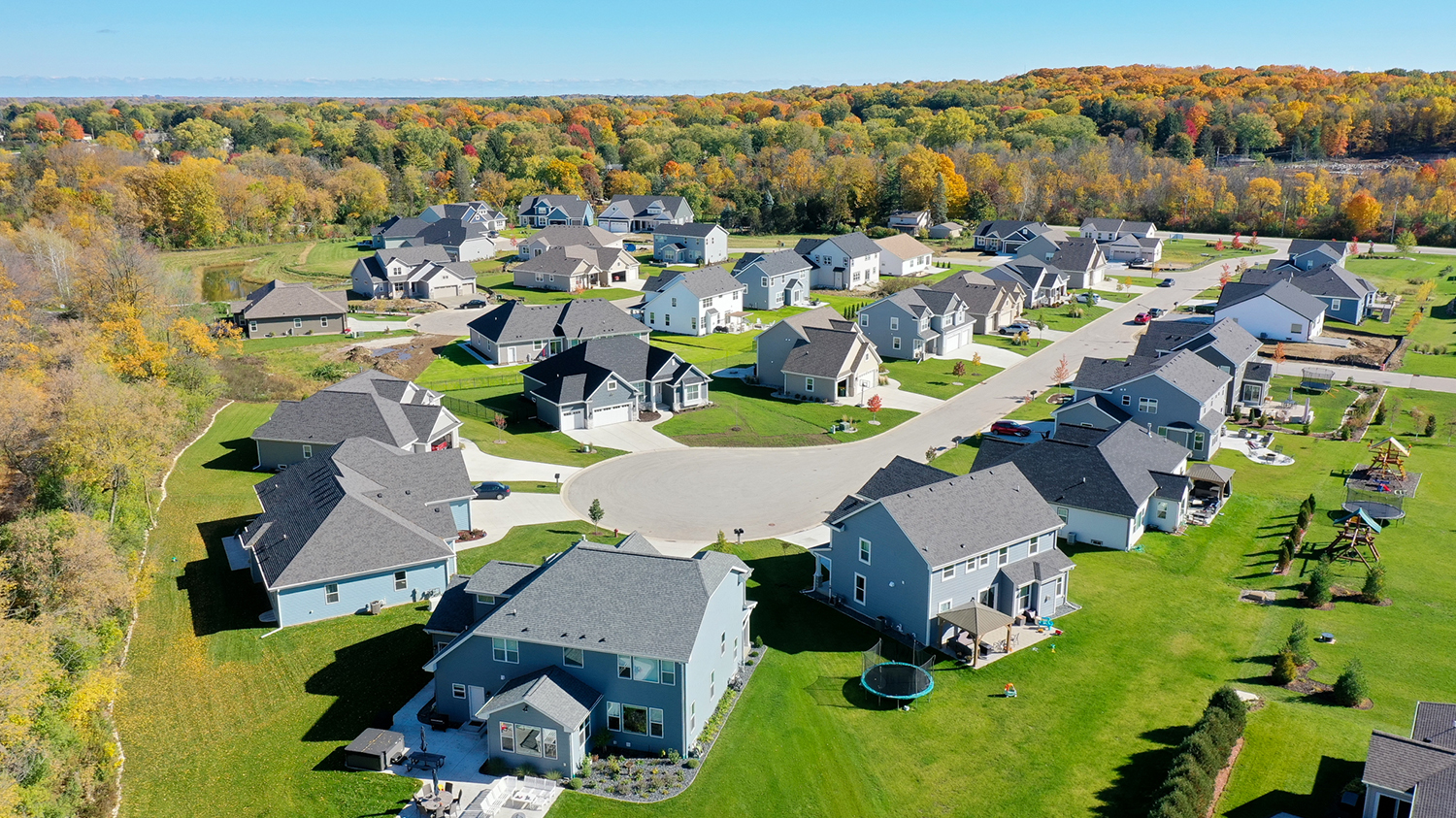 Whispering Ridge Estates North New Home Community in Lannon Korndoerfer