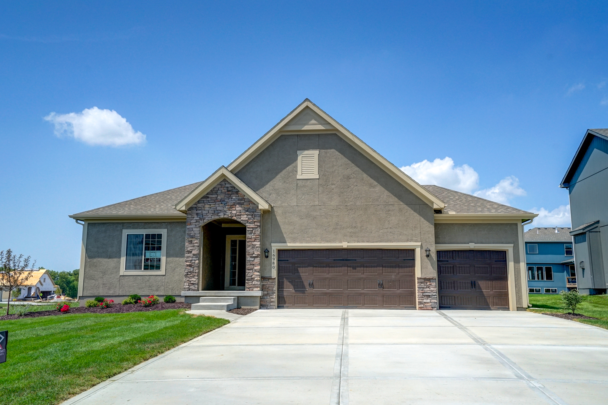 Hawthorn Ridge New Homes in Lee's Summit Summit Homes KC