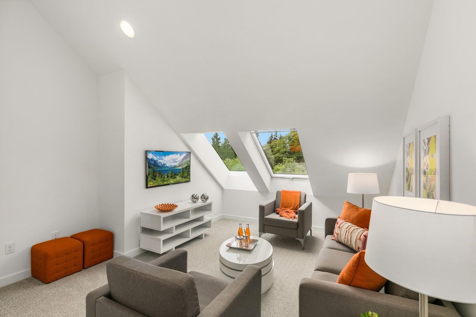 Take a tour of Kenwood Townhomes Blue Fern Homes